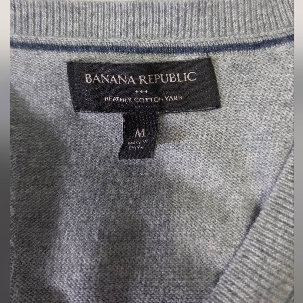 Banana Republic Heather Cotton V Neck Gray Sweater Mens Med - Picture 7 of 9